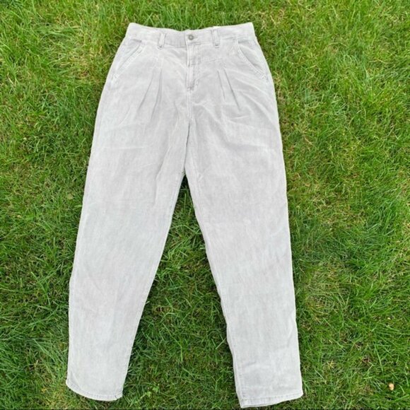 American Eagle Corduroy Pleated Grey Mom Jeans - Picture 7 of 7